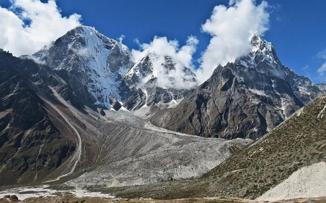 Beyond Base Camp: Trekking Adventures in Nepal’s Himalayas