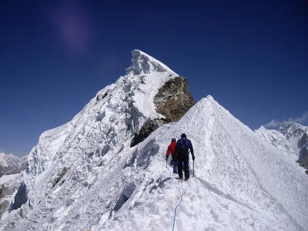 yala peak base camp trek doesnt include climbing the peak