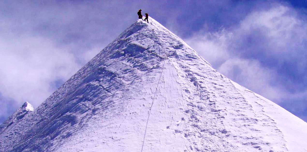 pisang peak expedition takes less than 3 weeks