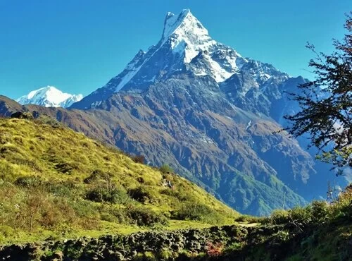 narphu valley is a key part of amotsang himal climb