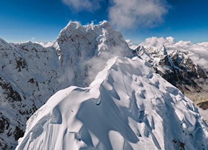 anidesh chuli climbing happened for the first time in 2025