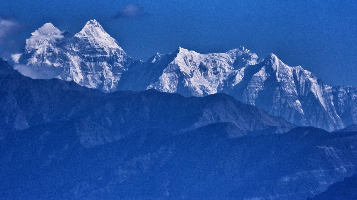 shringi himal stands at an altitude of 7187m