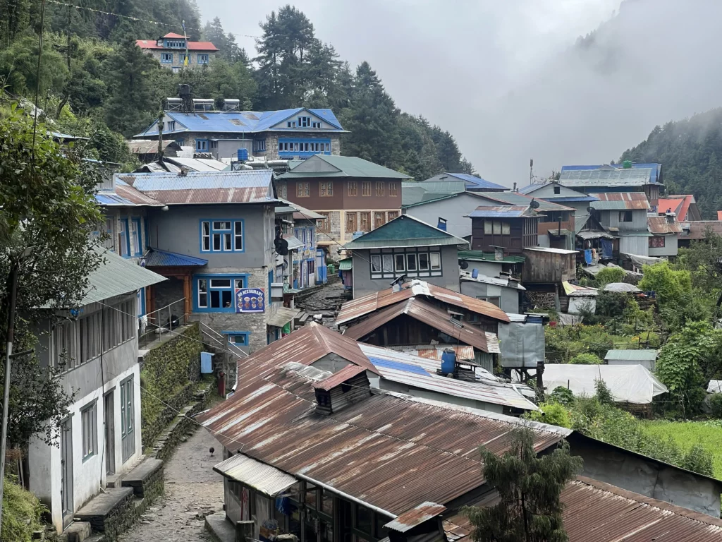 phakding symbolizes life in mountain villages of Nepal